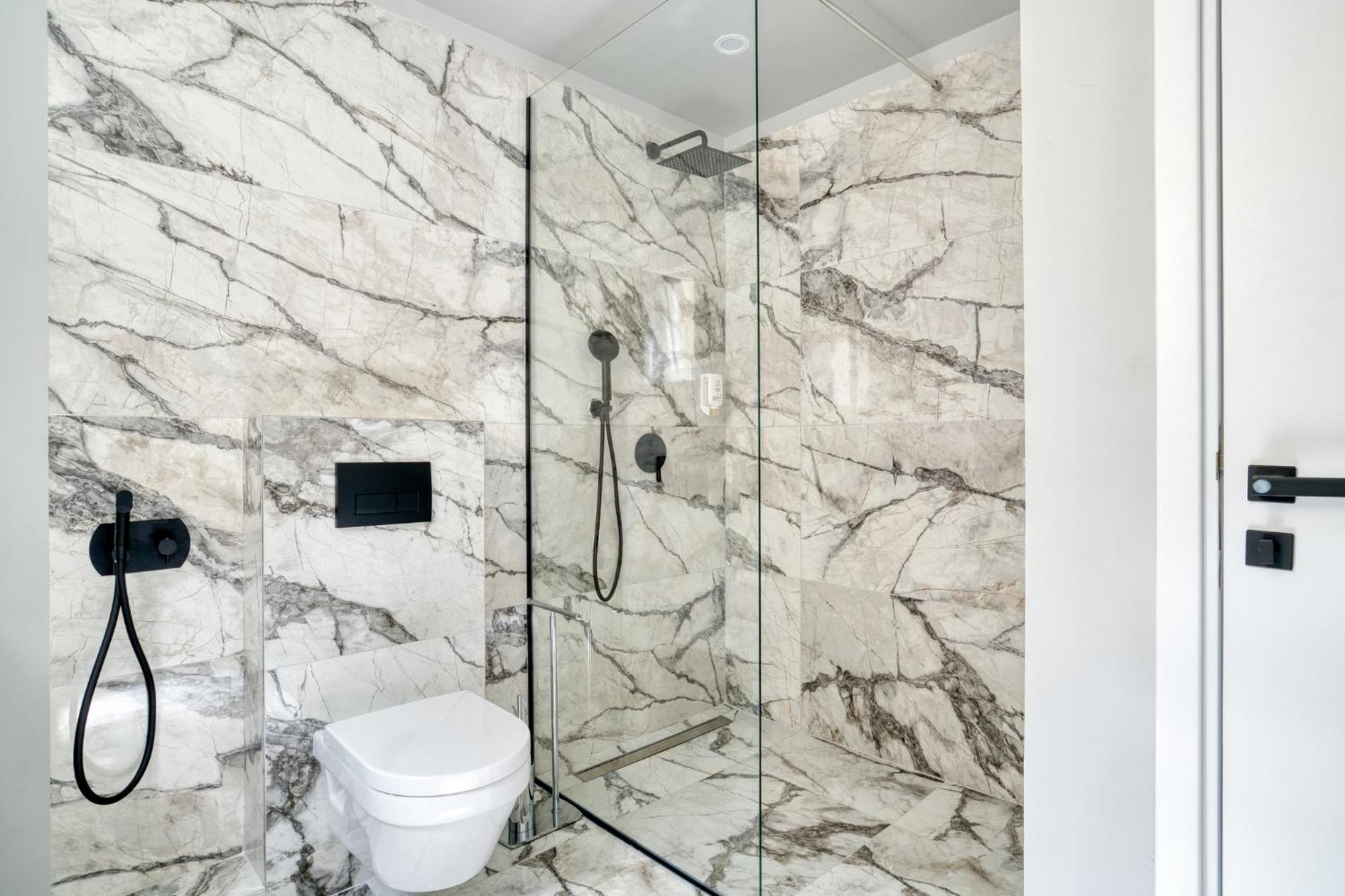 Ap Royal Oak - 2 Bedroom Apartment In Budva Bagian luar foto