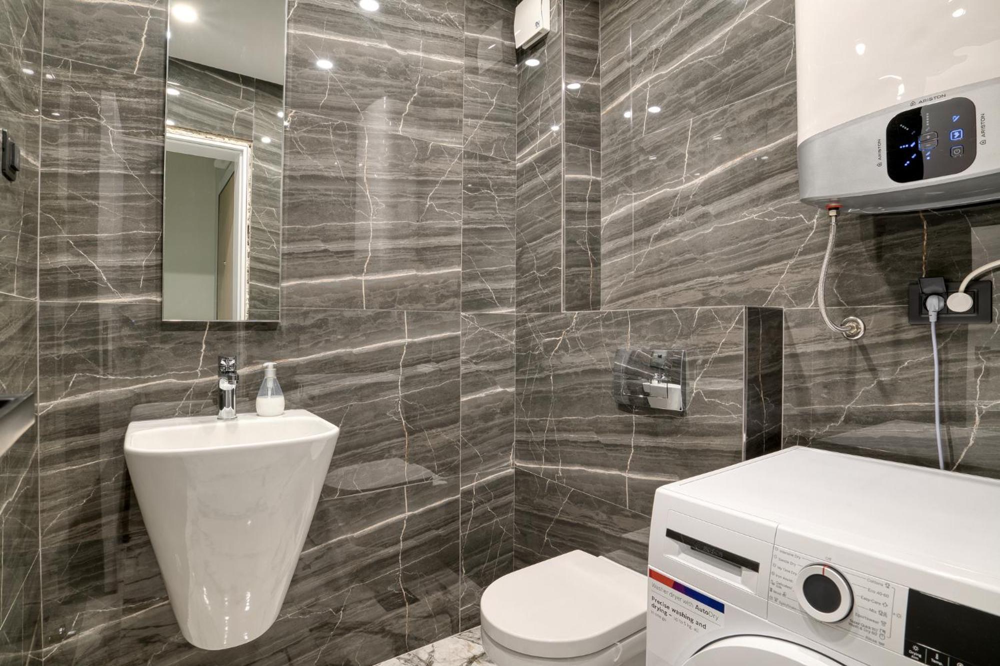 Ap Royal Oak - 2 Bedroom Apartment In Budva Bagian luar foto