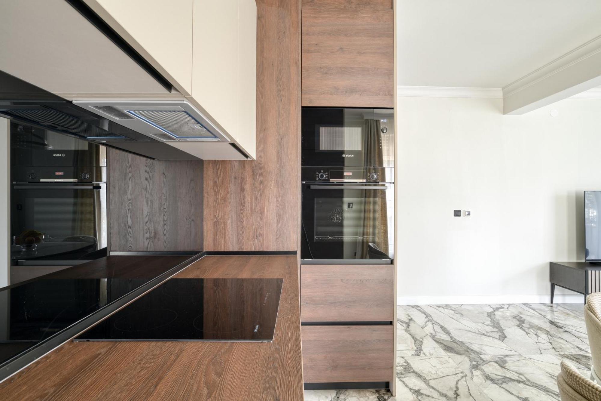 Ap Royal Oak - 2 Bedroom Apartment In Budva Bagian luar foto